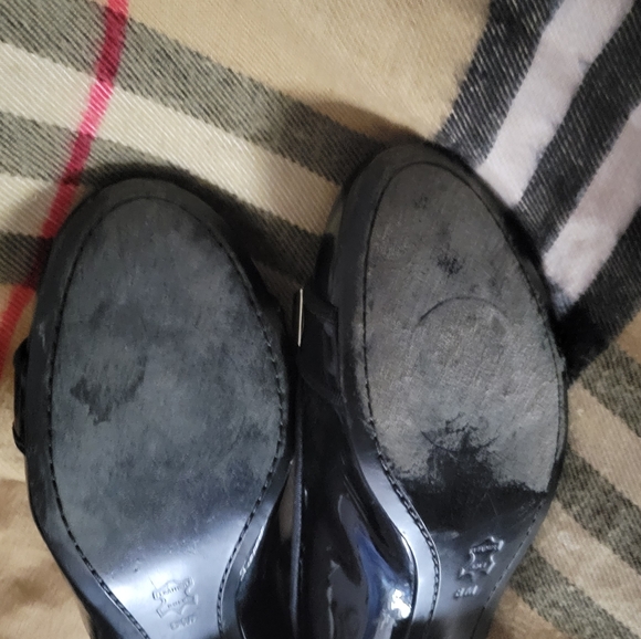 TORY BURCH PATENT LEATHER GOLD STUDS PUMPS ASHER SZ 8 MEDIUM BLACK - Picture 14 of 16